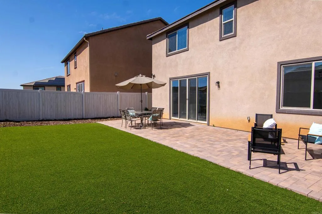 27924 Barley Court, Valley Center, California 92082 home-pic-24