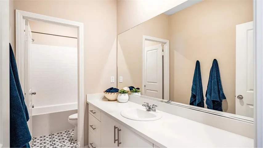 Residence 2 Model - not homesite