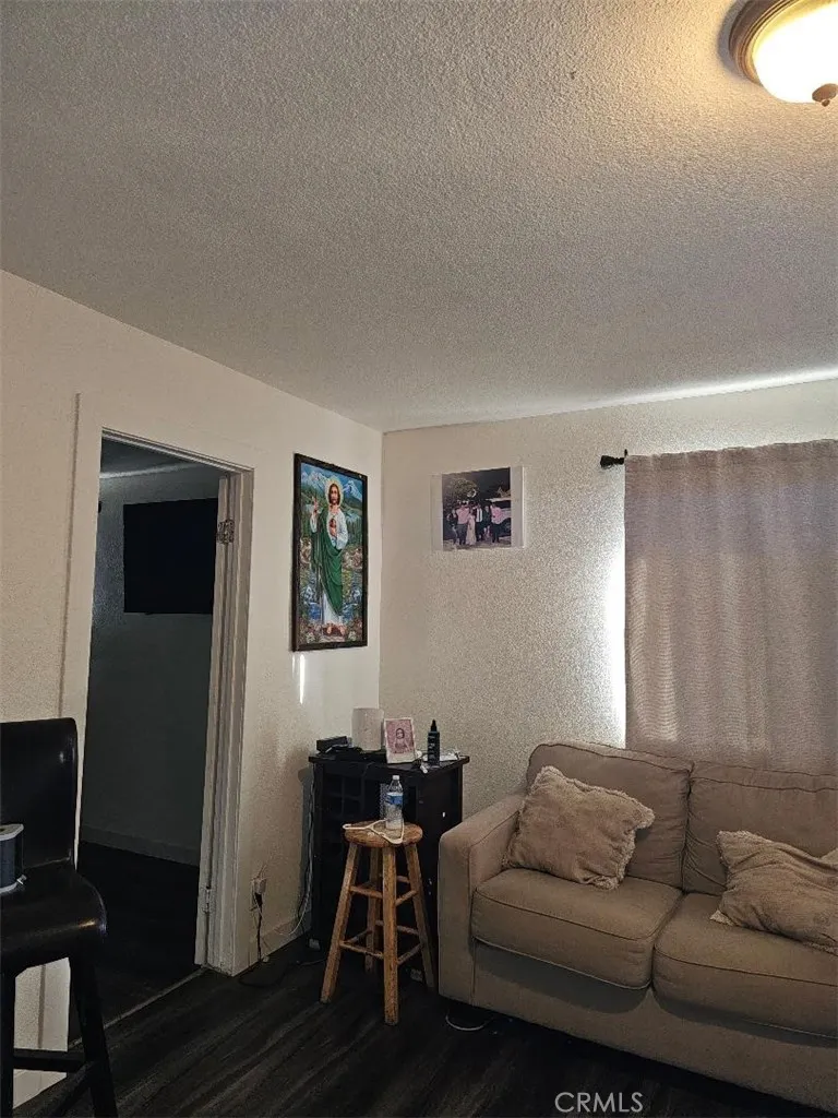 5381 Olive, Long Beach, California 90805 home-pic-20