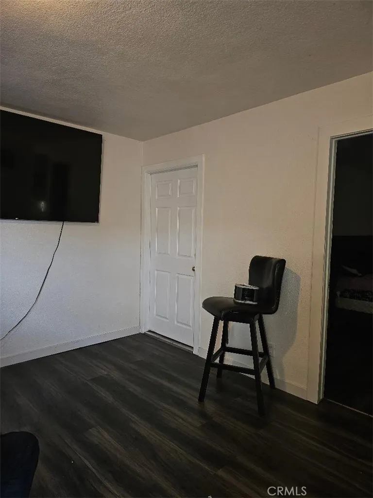5381 Olive, Long Beach, California 90805 home-pic-18