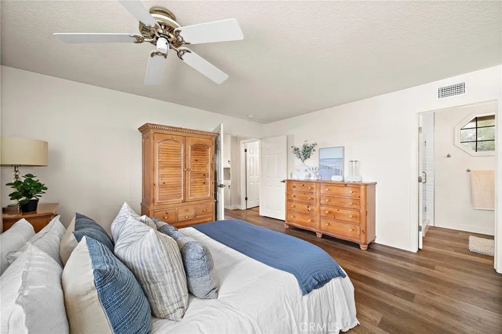 20591 Reef Lane, Huntington Beach, California 92646 home-pic-25
