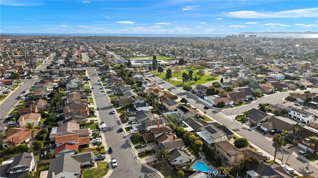 20591 Reef Lane, Huntington Beach, California 92646 home-pic-48