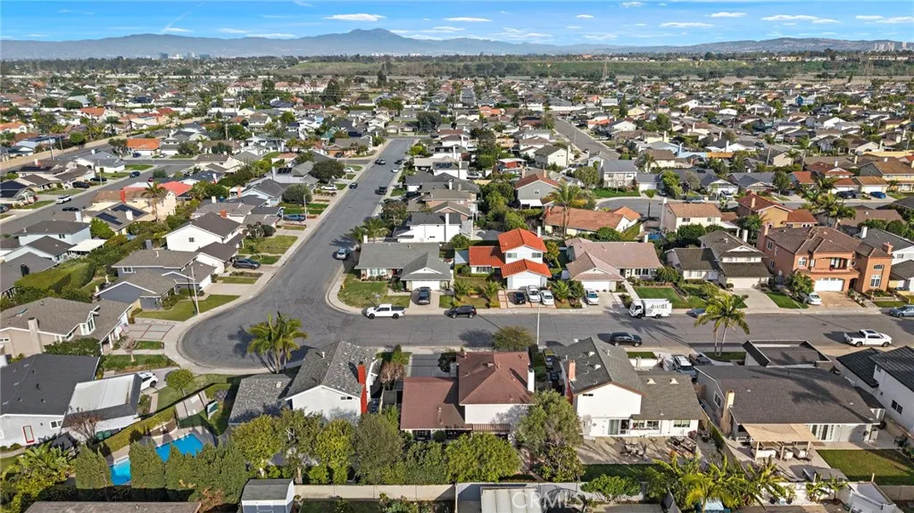 20591 Reef Lane, Huntington Beach, California 92646 home-pic-42