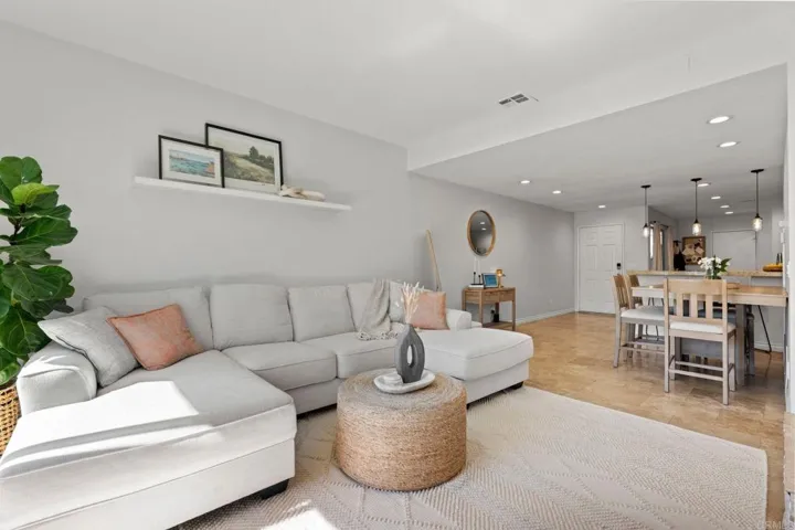 13803 Pinkard Way 15, El Cajon, California 92021