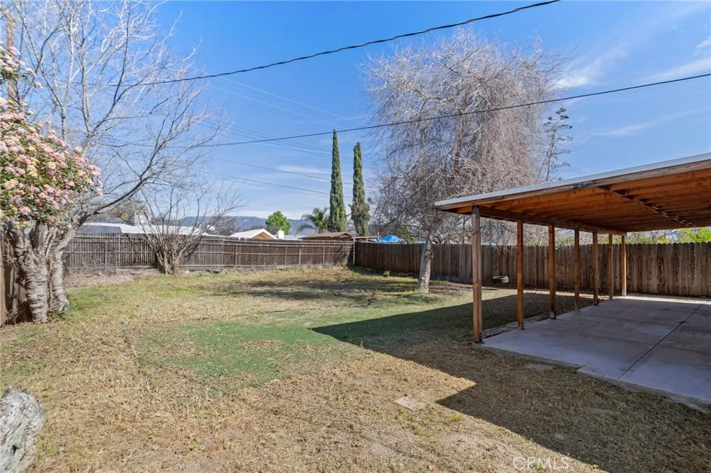 1578 Magnolia, San Bernardino, California 92411 home-pic-23