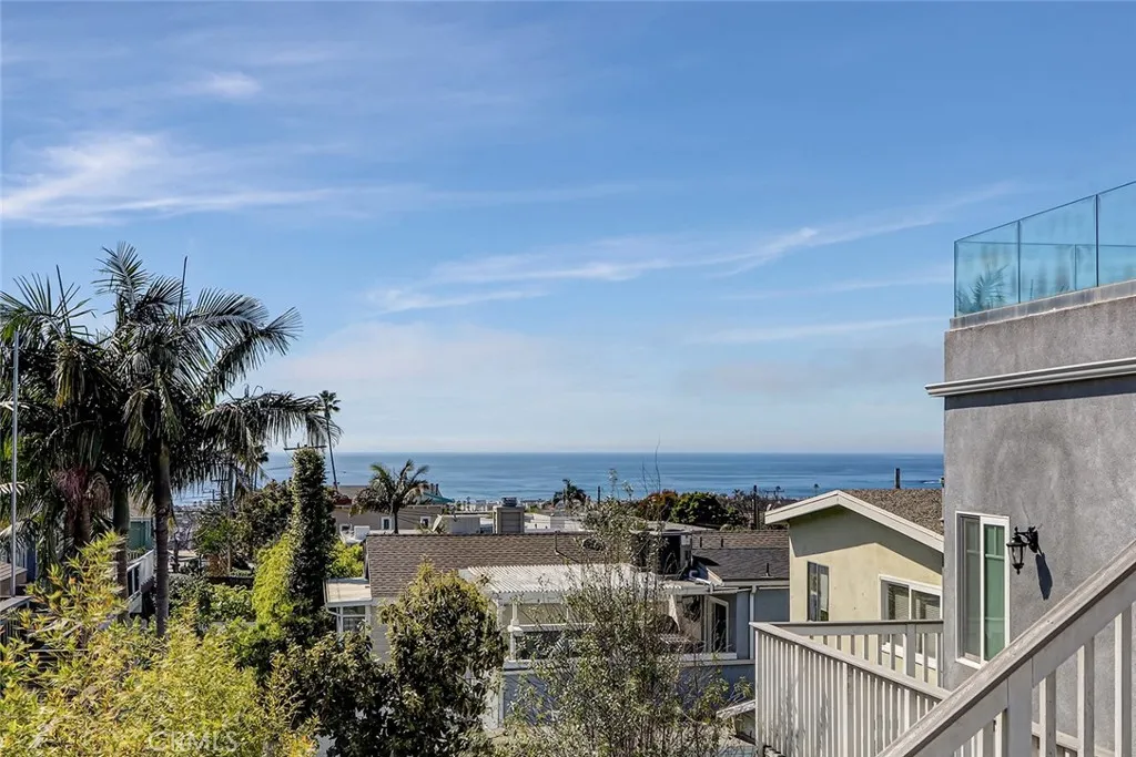 1206 1st, Hermosa Beach, California 90254 home-pic-25