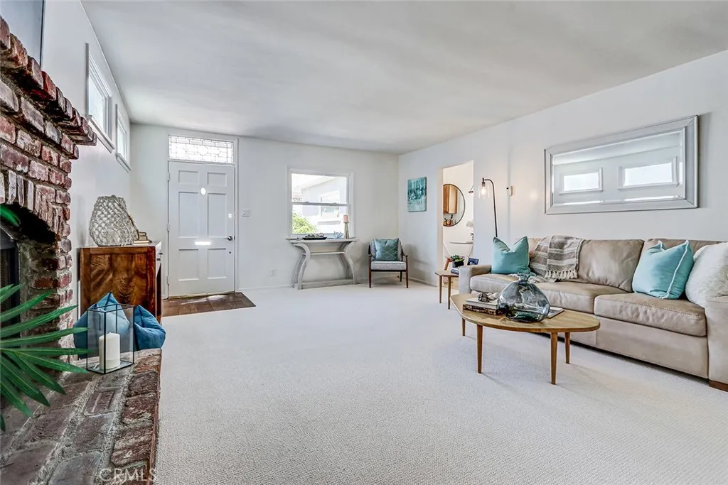 1206 1st, Hermosa Beach, California 90254 home-pic-7