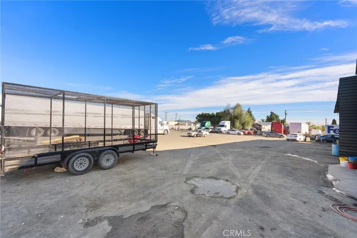 544 W Rialto, Rialto, California 92376 — photo 4