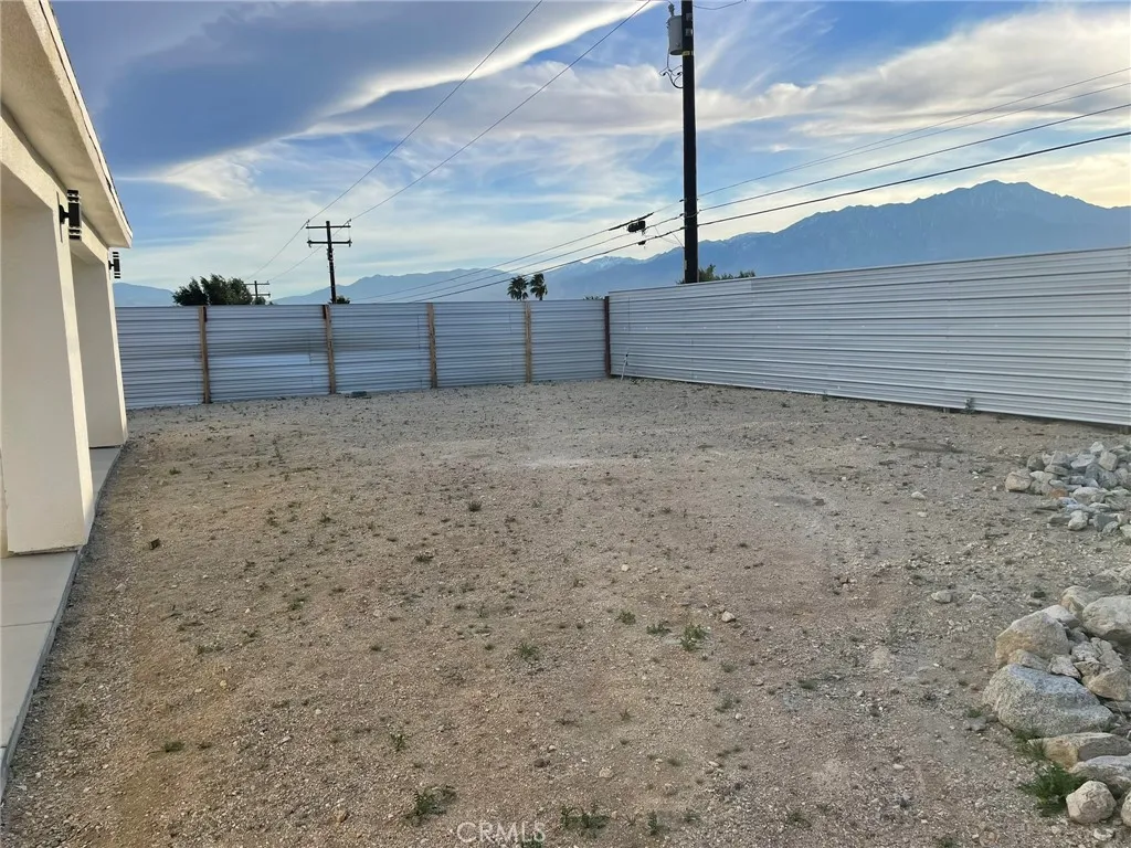 13325 Hermano, Desert Hot Springs, California 92240 home-pic-28