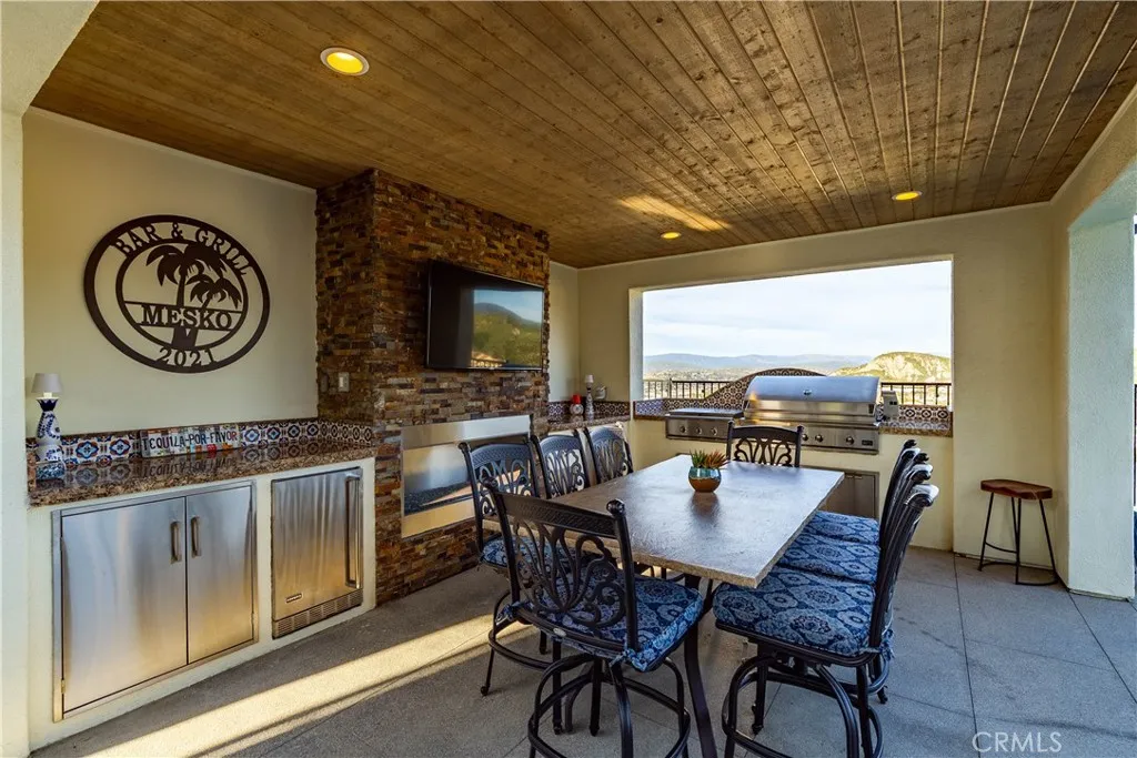 25056 Cypress Bluff, Canyon Country, California 91387 home-pic-65
