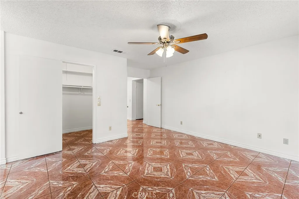 1002 Oregon Trail, Banning, California 92220 home-pic-21