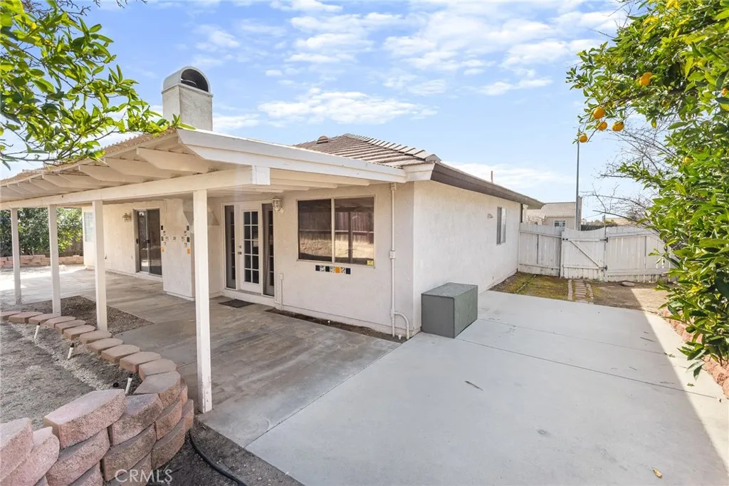 1002 Oregon Trail, Banning, California 92220 home-pic-6
