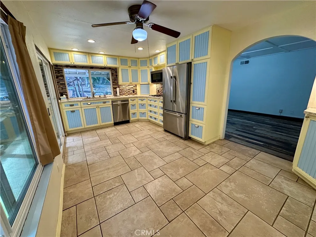 2937 Blandford Drive, Rowland Heights, California 91748 home-pic-11