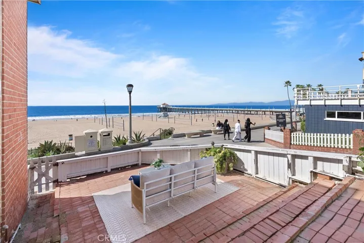 Unit D (1 Bed/1 Bath Unit) - Large Patio