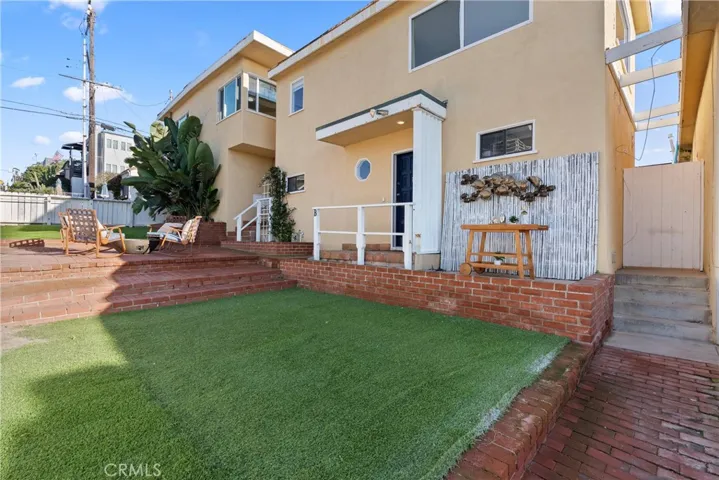 Unit B (2 Bed/2 Bath Unit) - Patio and Entry