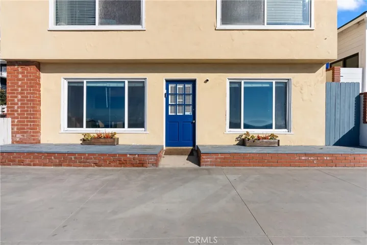 Unit D - Entrance