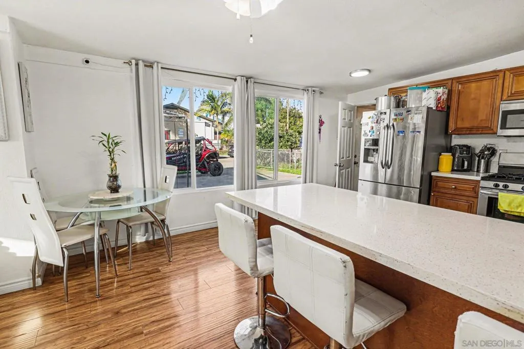 4469 G Street, San Diego, California 92102 home-pic-3