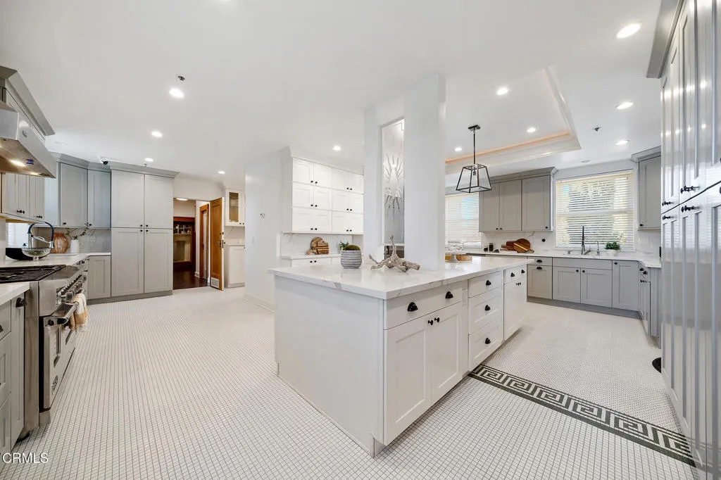 380 W Green Street, Pasadena, California 91105 home-pic-18
