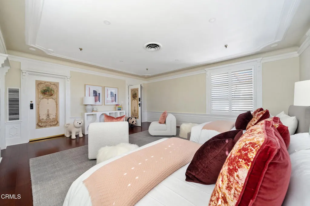 380 W Green Street, Pasadena, California 91105 home-pic-39
