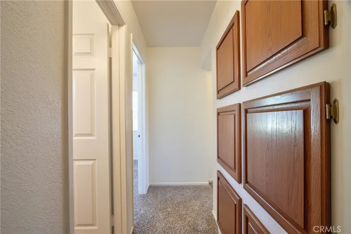 hallway w/storage