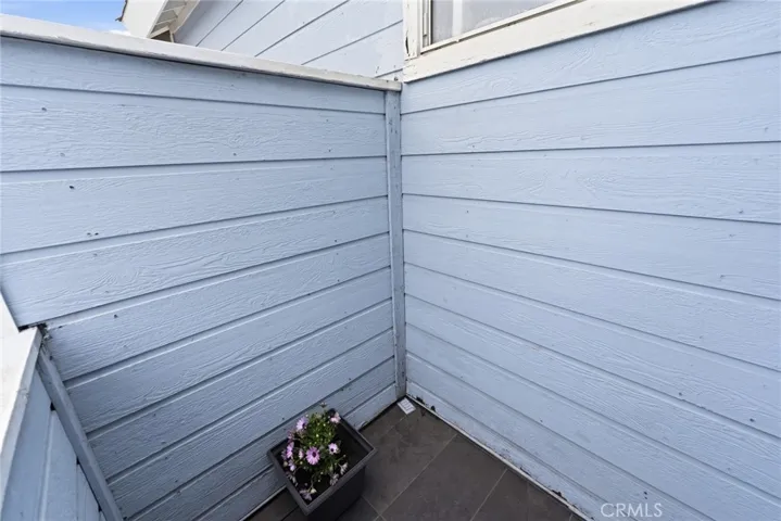 Baclony off the masterbedroom