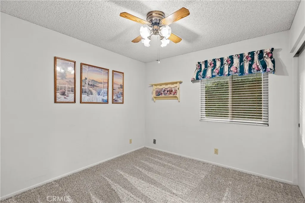 22619 Oxford, Saugus, California 91350 home-pic-16