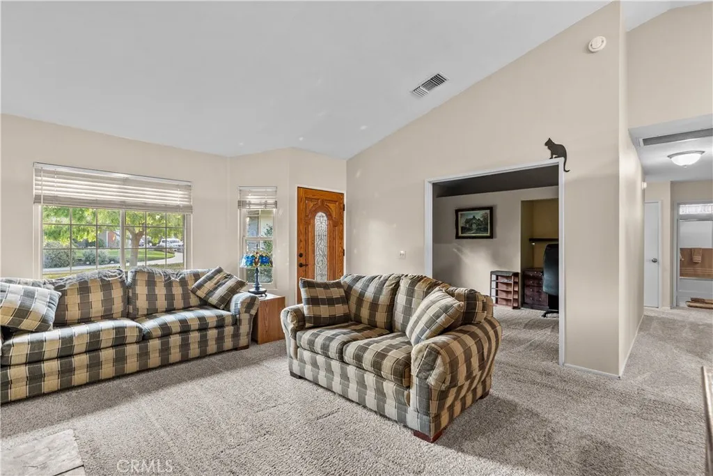 22619 Oxford, Saugus, California 91350 home-pic-7