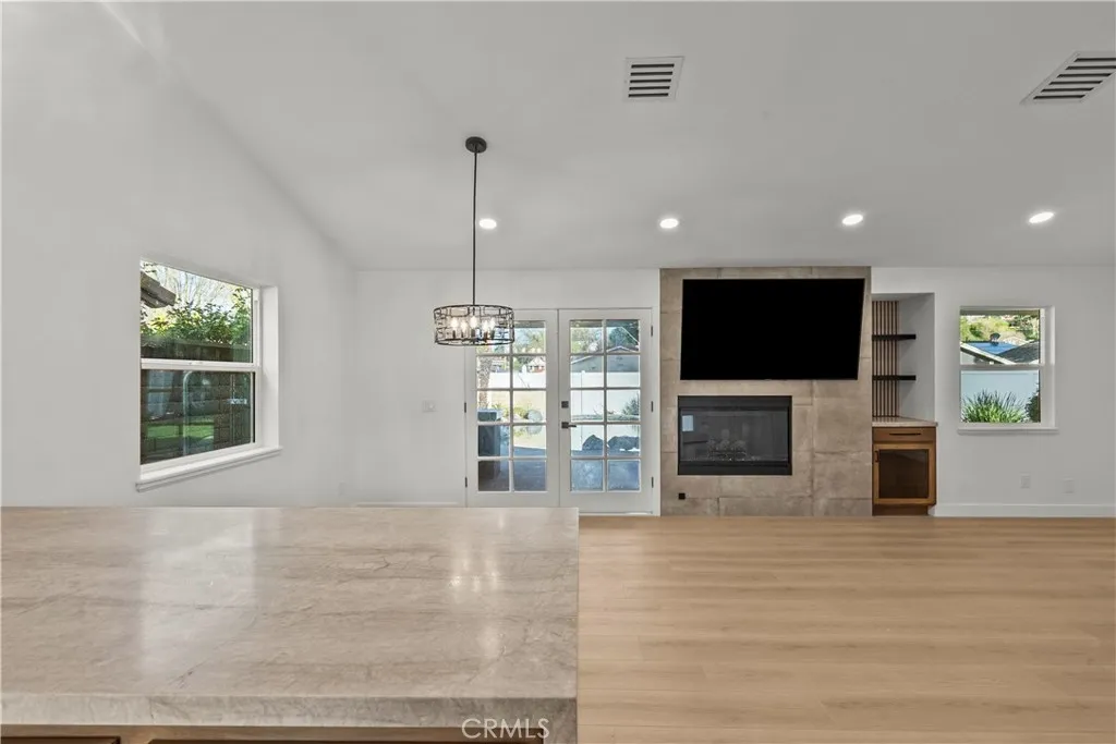 25072 Atwood, Newhall, California 91321 home-pic-11