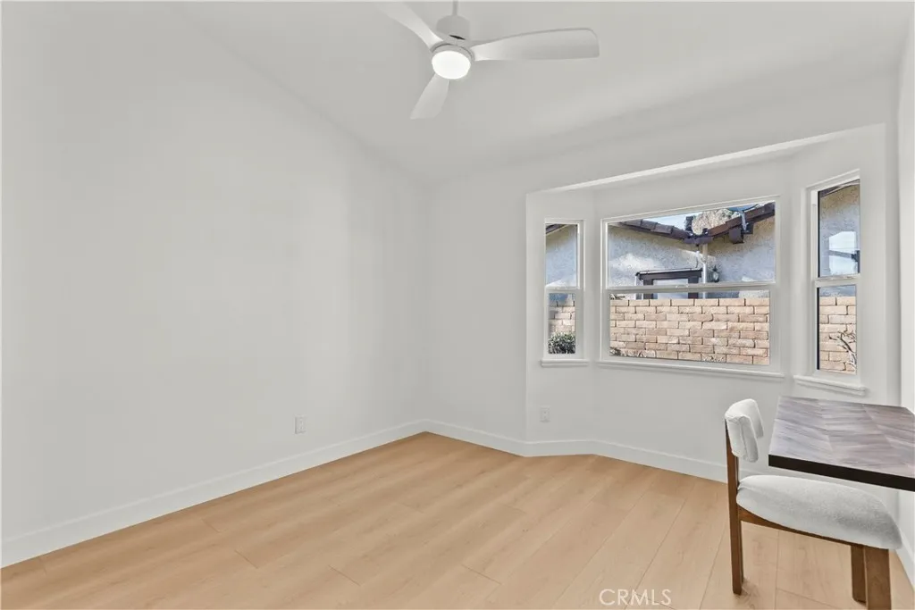 25072 Atwood, Newhall, California 91321 home-pic-16