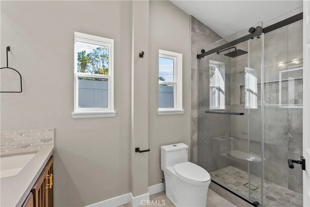 25072 Atwood, Newhall, California 91321 home-pic-24