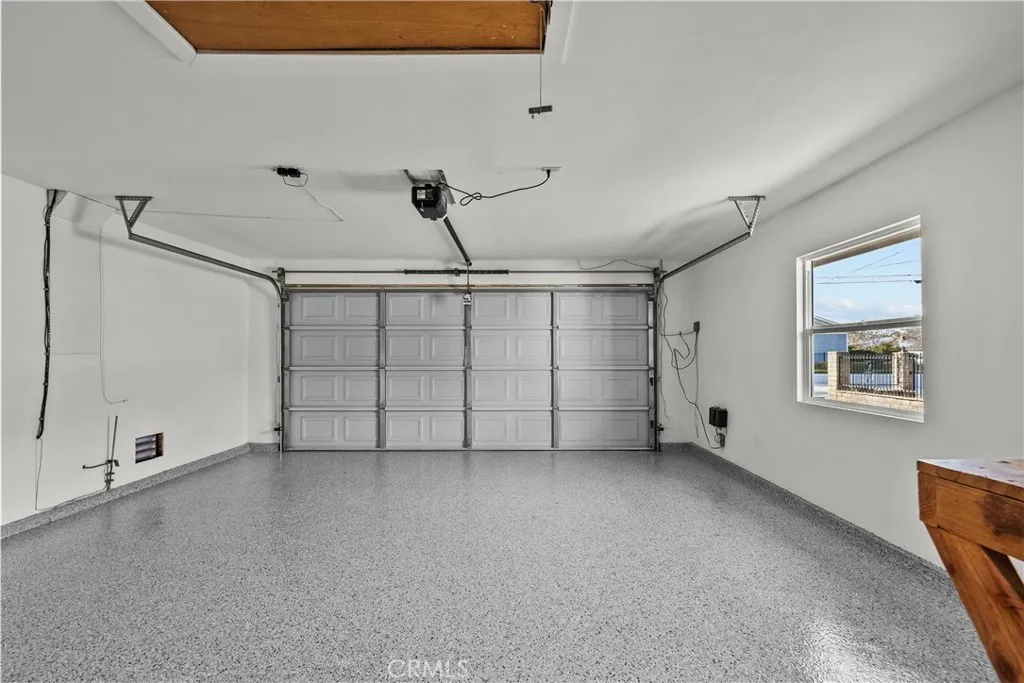 25072 Atwood, Newhall, California 91321 home-pic-20