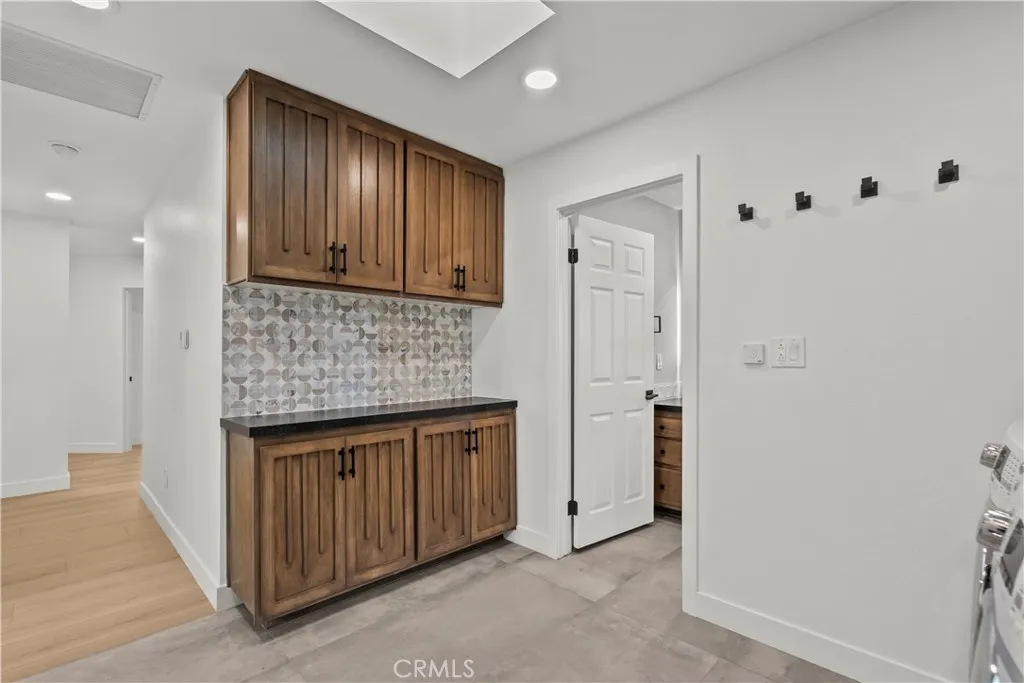25072 Atwood, Newhall, California 91321 home-pic-18