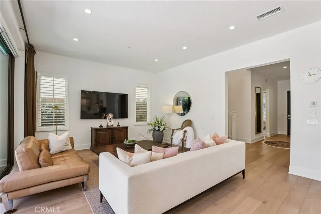 103 Villa Ridge, Irvine, California 92602 home-pic-7