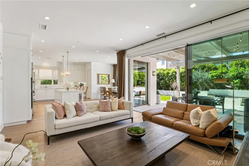 103 Villa Ridge, Irvine, California 92602 home-pic-4