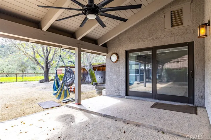 Covered patio 
