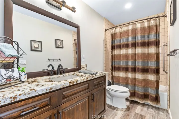 Full bath tub/shower