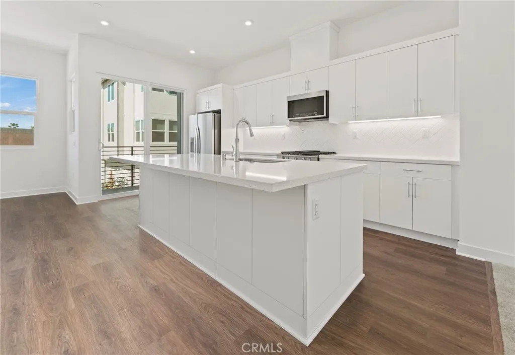 1822 W Bushell St, Anaheim, California 92805 home-pic-12