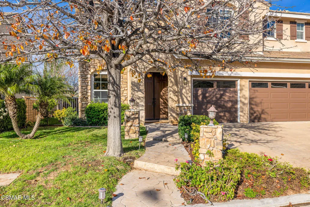 5353 Willow Oak Street, Simi Valley, California 93063 home-pic-3
