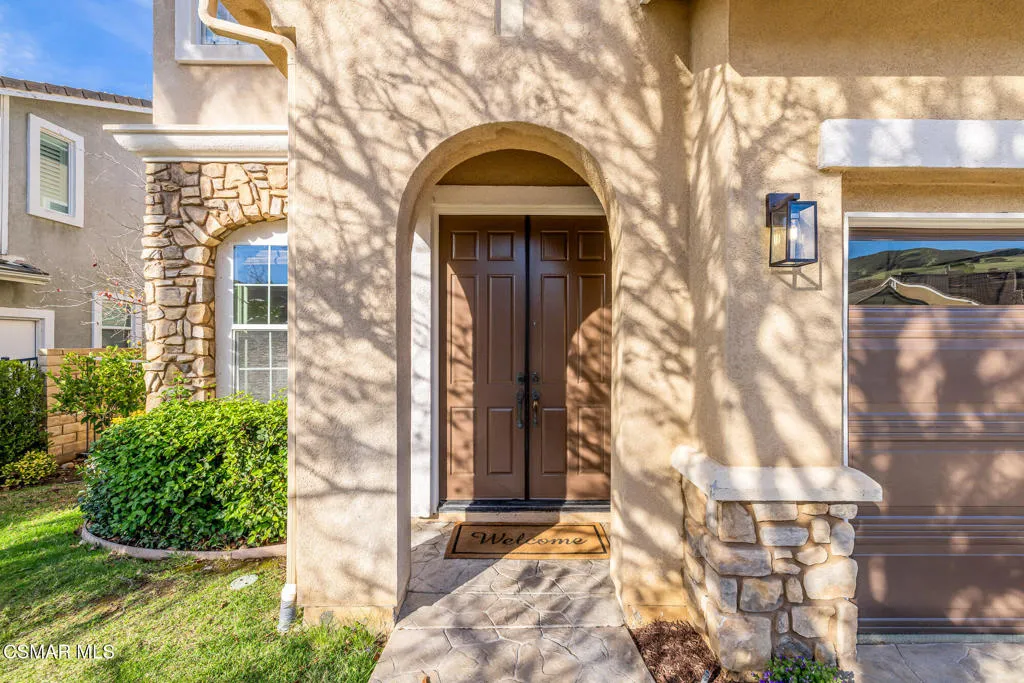 5353 Willow Oak Street, Simi Valley, California 93063 home-pic-4