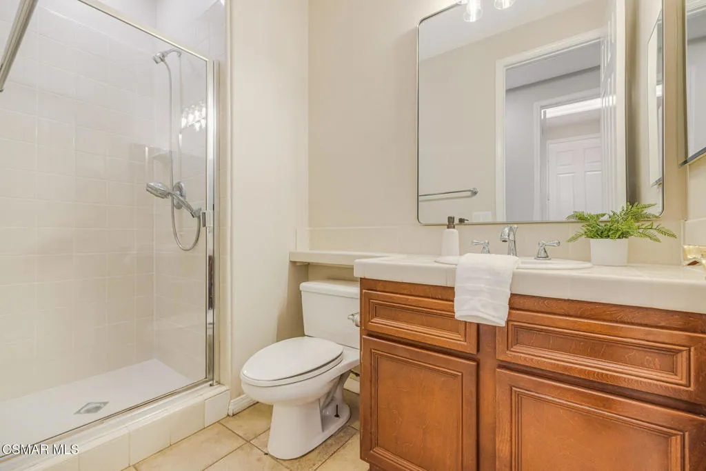 5353 Willow Oak Street, Simi Valley, California 93063 home-pic-19