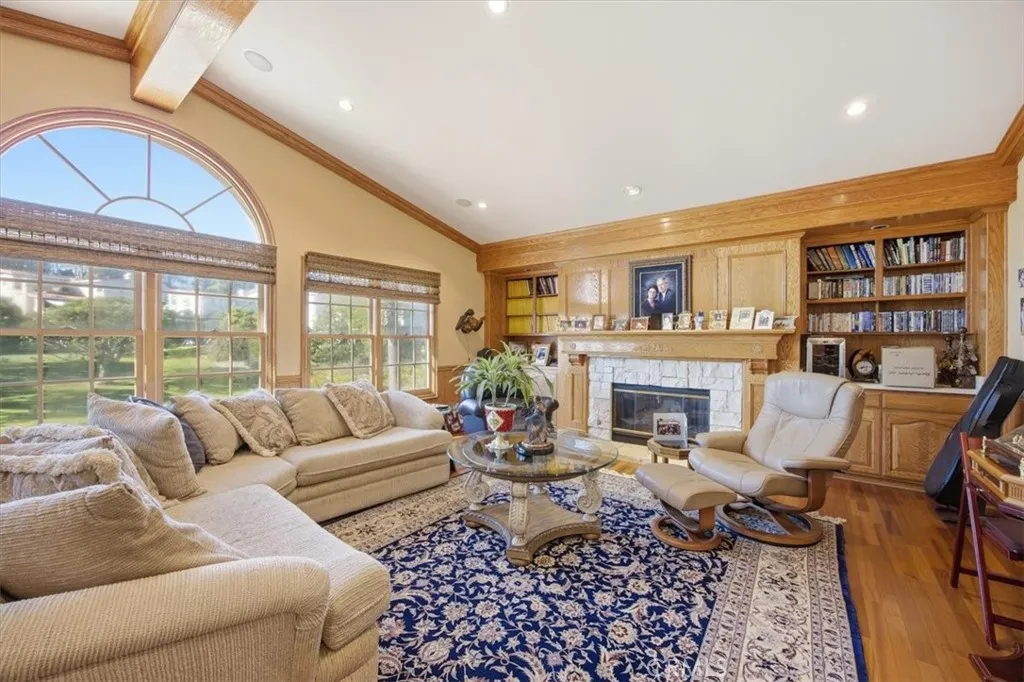 2 Avenida De Olma, Rancho Palos Verdes, California 90275 home-pic-13