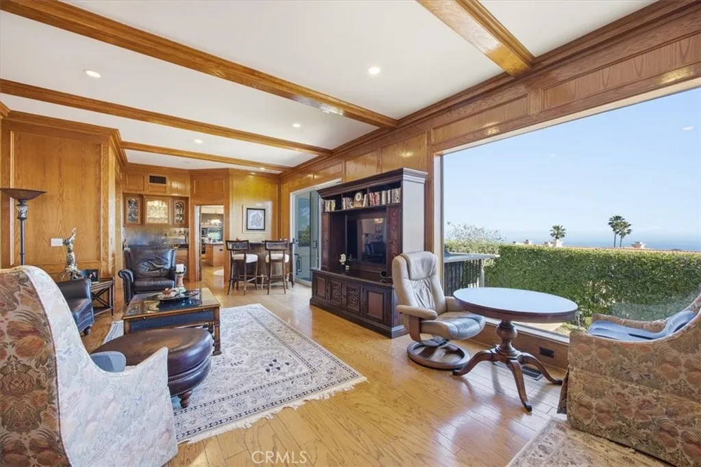 2 Avenida De Olma, Rancho Palos Verdes, California 90275 home-pic-6
