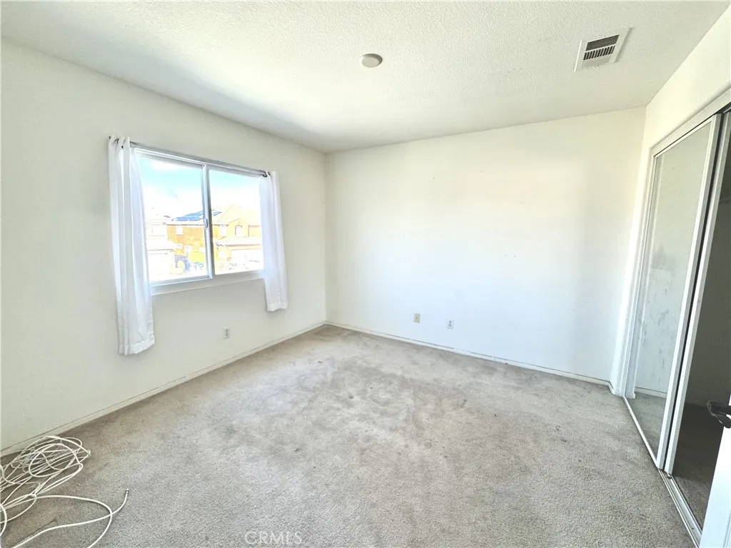 43834 Firewood, Lancaster, California 93536 home-pic-11