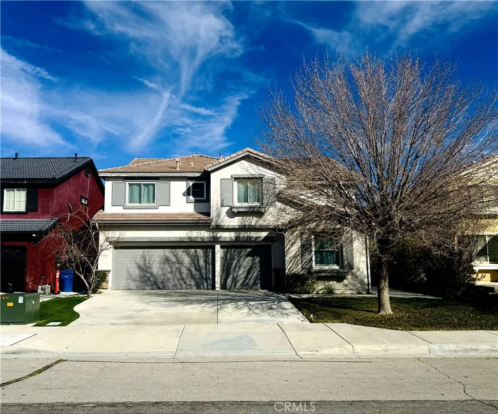 43834 Firewood, Lancaster, California 93536 home-pic-1