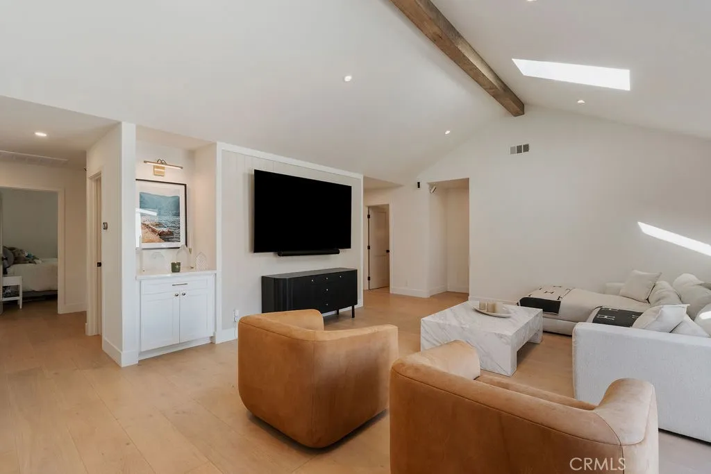 2820 Stromboli, Costa Mesa, California 92626 home-pic-8