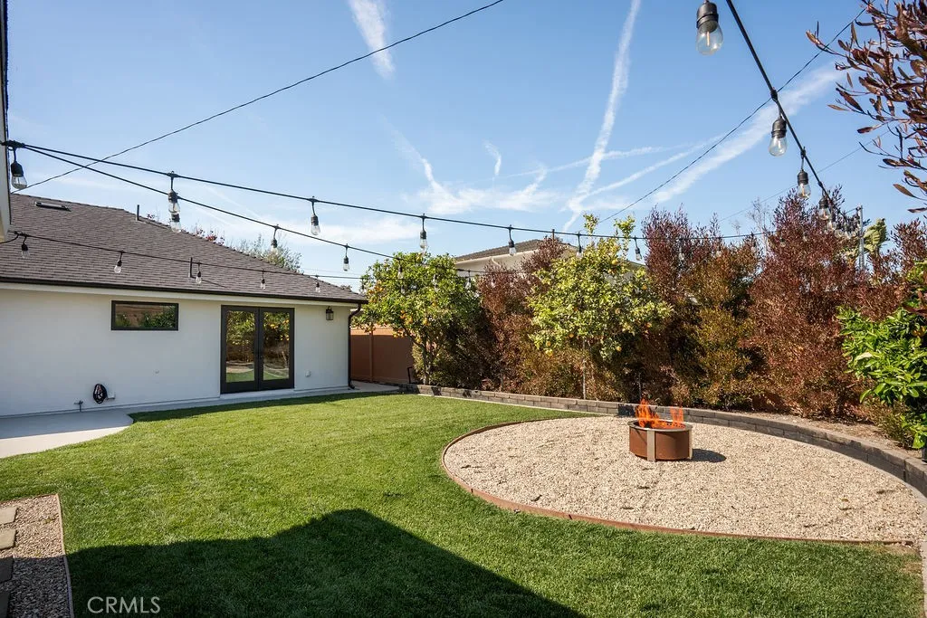 2820 Stromboli, Costa Mesa, California 92626 home-pic-36
