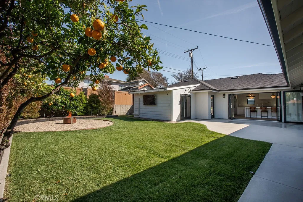 2820 Stromboli, Costa Mesa, California 92626 home-pic-34