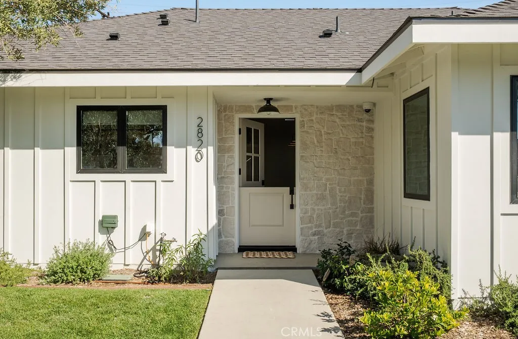 2820 Stromboli, Costa Mesa, California 92626 home-pic-3
