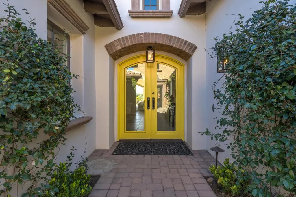 58075 Carmona, La Quinta, California 92253 home-pic-10