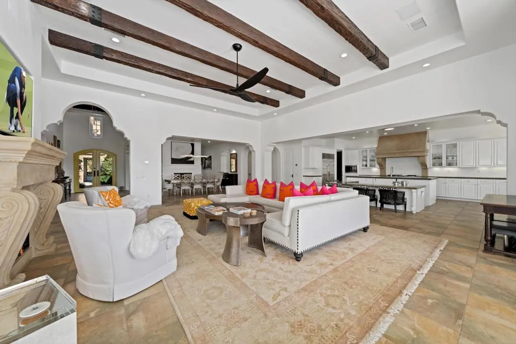 58075 Carmona, La Quinta, California 92253 home-pic-16